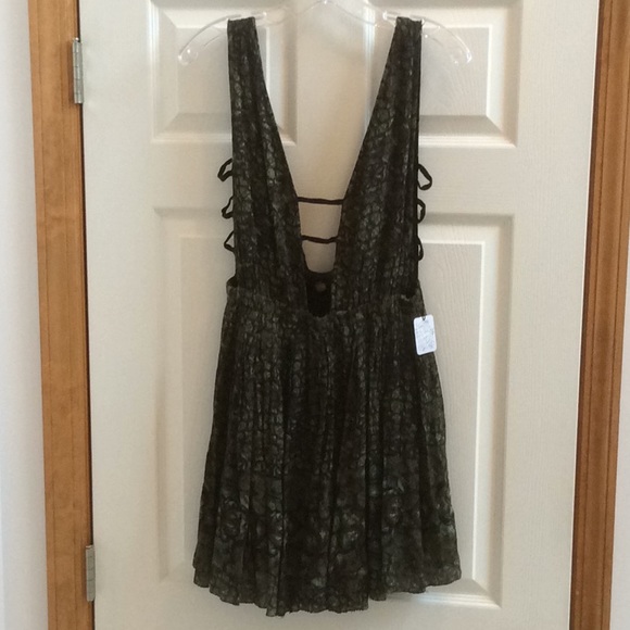 Free People Dresses & Skirts - Free People One Plunging Cutout Green Mini Dress-S